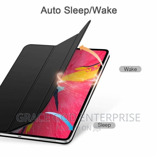 Genuine iPad Leather Magnetic Case 12.9/11 Inches · Photo 2