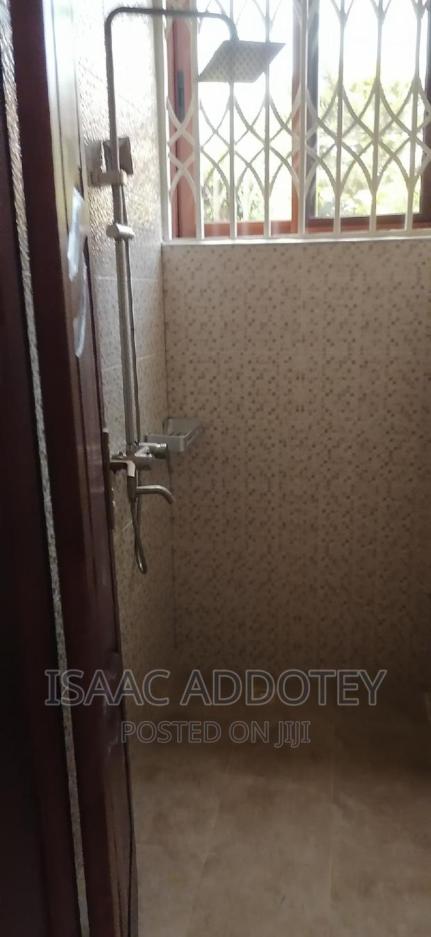 3bdrm Apartment in Spintex 18 for rent · Photo 8