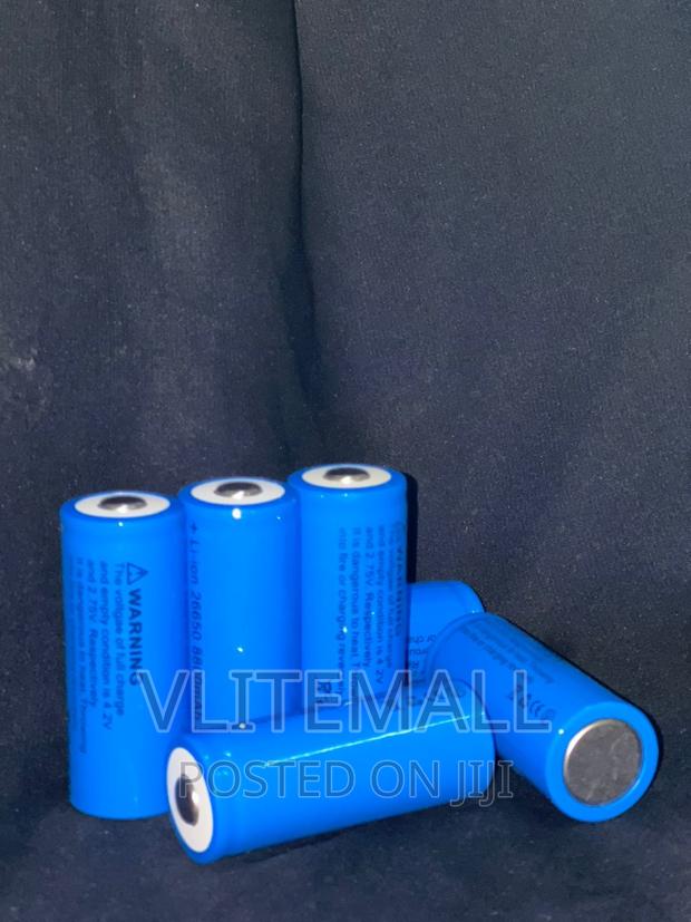 LI-ION 3.7vmah Rechargeable Battery [26650] · Photo 3