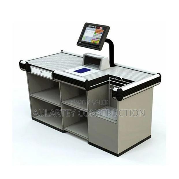 Cashier Desk / Checkout Counter · Photo 3
