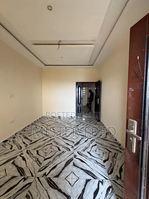 2bdrm Apartment in Redtop, Weija for rent · Photo 1