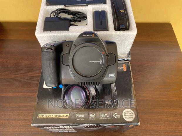 Blackmagic Cinematic Pro ( Body Only ) Rental · Photo 3