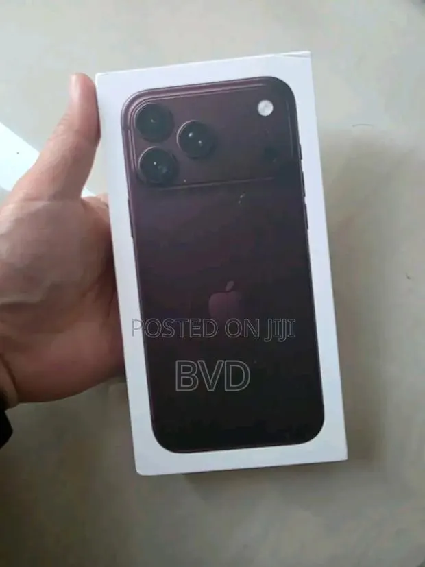 New Apple iPhone 18 Pro Max 256 GB Red · Photo 1