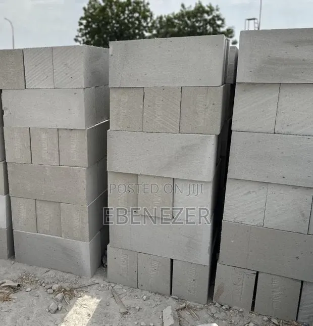 Solid Machine Moulded Concrete Blocks · Photo 1