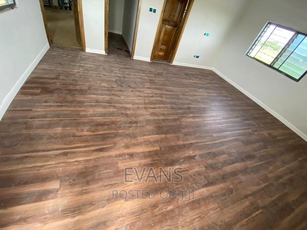 Laminate, Vinyl and SPC Flooring · Photo 4