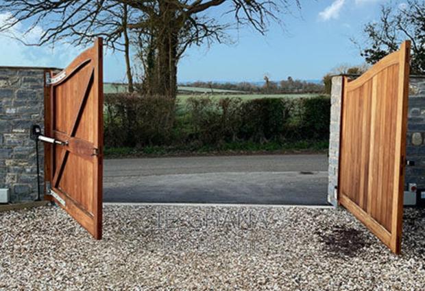 Auto Swing Gate Openers Sale and Installation · Photo 2