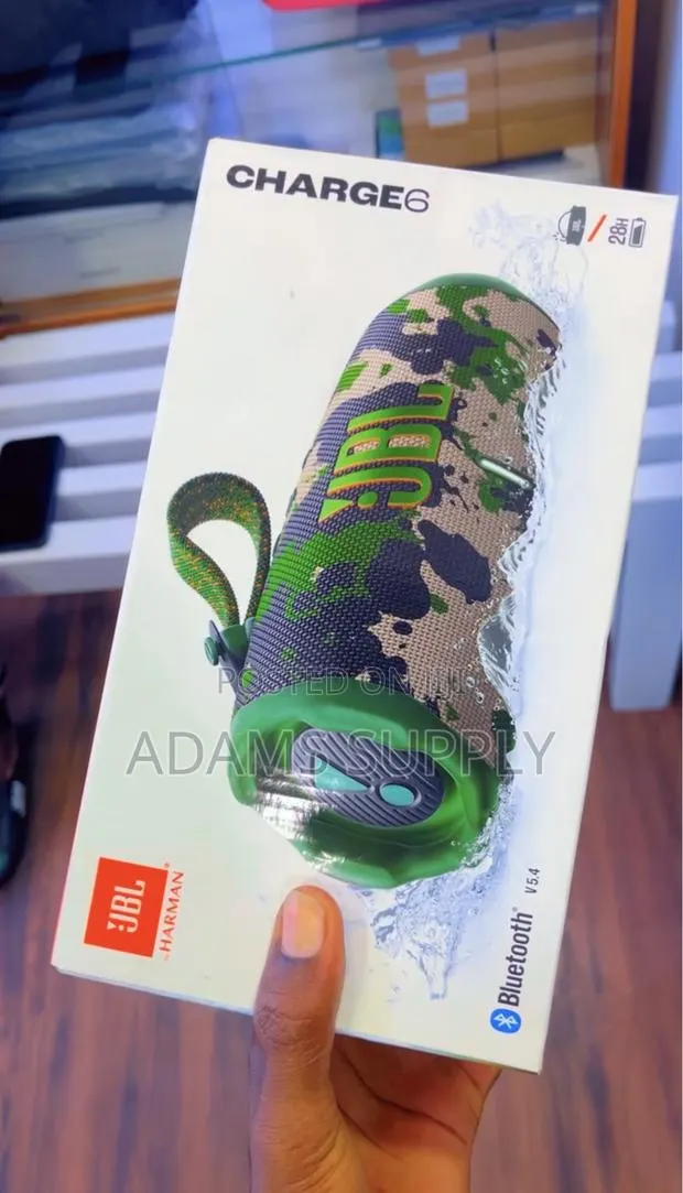 JBL Charge6 · Photo 1