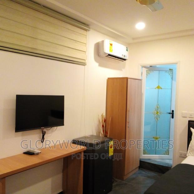 Spacious Furnished Studio Apartment at East Legon · Photo 7