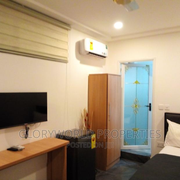 Spacious Furnished Studio Apartment at East Legon · Photo 8