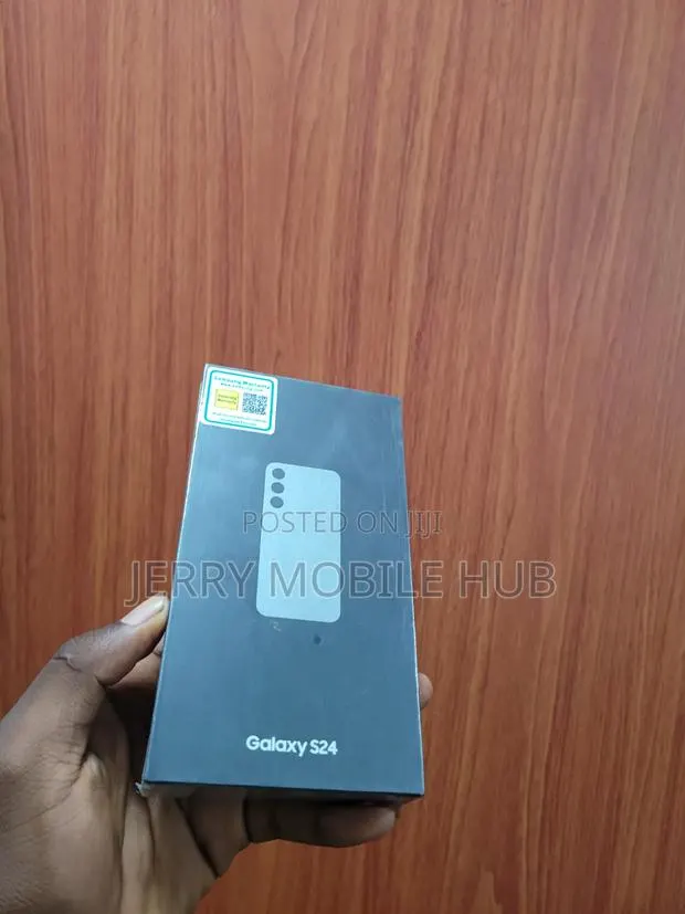 New Samsung Galaxy S24 256 GB · Photo 1