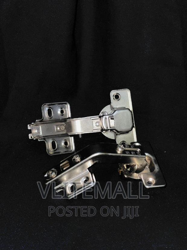 135 Degree Angle Door Hinge · Photo 2