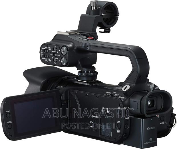 Canon XA40 Video Camcorder Camera · Photo 2