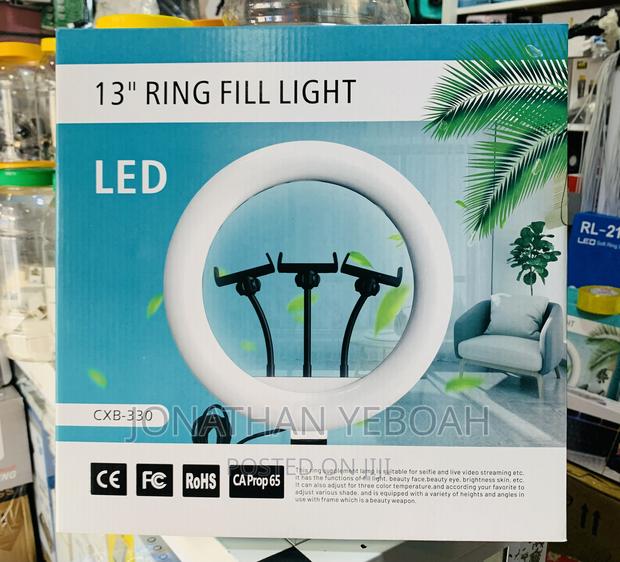 13inches Ringlight With Stand · Photo 1