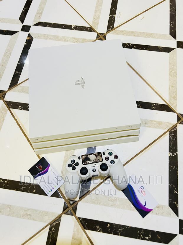 Limited White 10 Games With Box · Photo 1