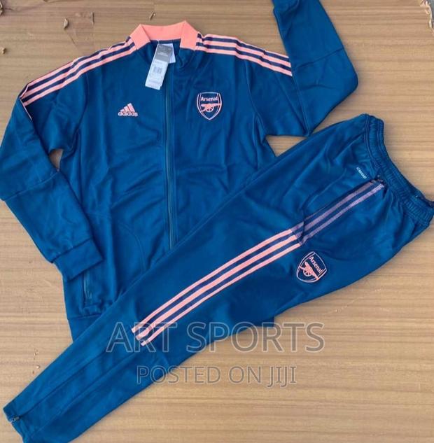 CLUB Tracksuits · Photo 2