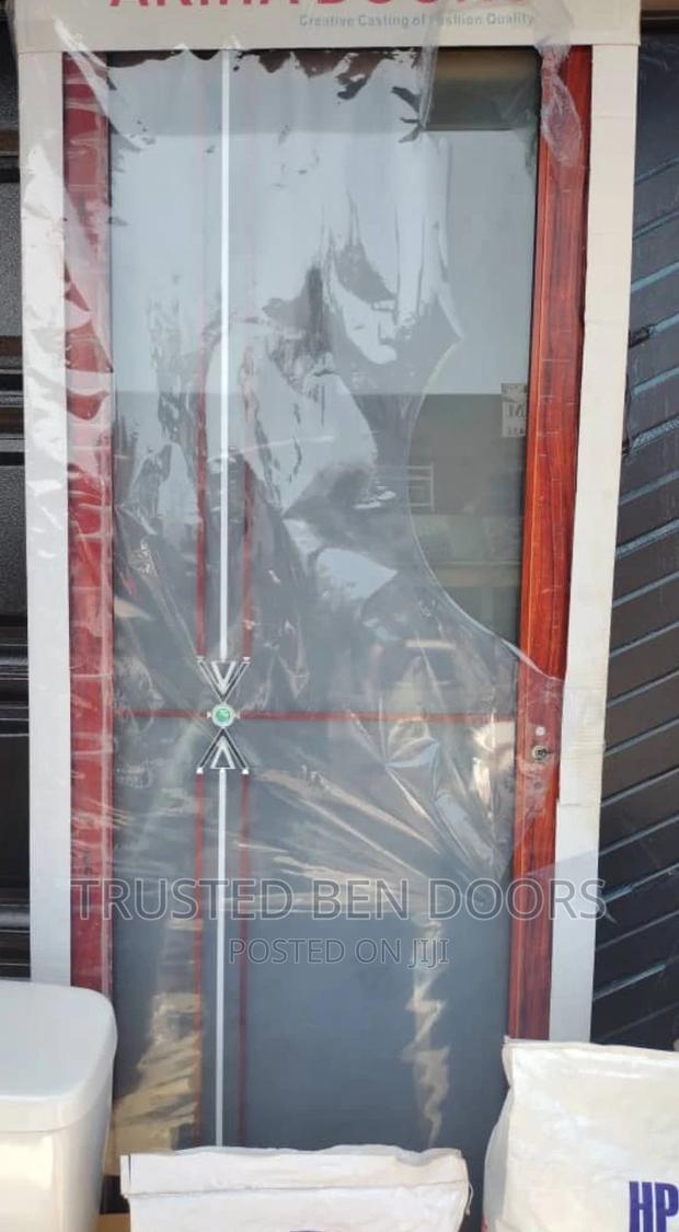 Original Akiha Glass Bathroom Doors · Photo 1