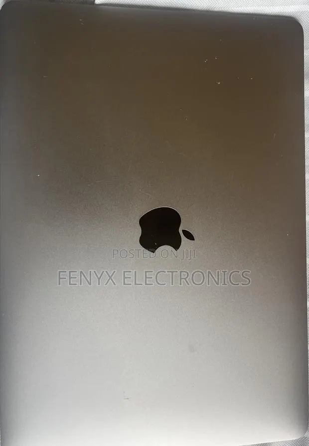 Laptop Apple MacBook Air 8GB Intel Core i5 SSD 256GB · Photo 1