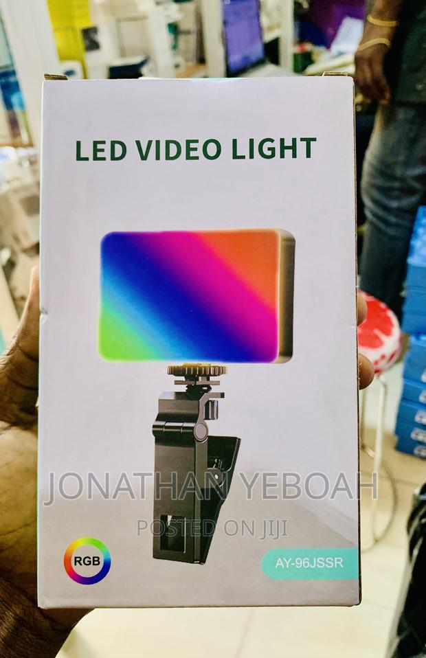 Mini Led Light With Clip · Photo 3