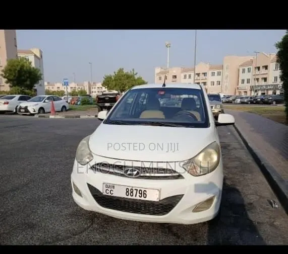 Hyundai I10 2013 White · Photo 1