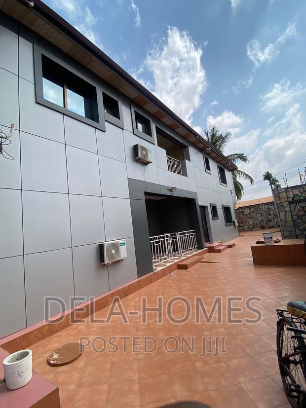 Three Bedroom Apartment for Rent at Ashaley Botwe. · Photo 1