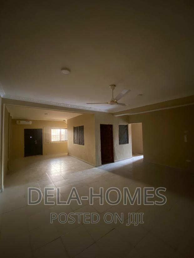 Three Bedroom Apartment for Rent at Ashaley Botwe. · Photo 4