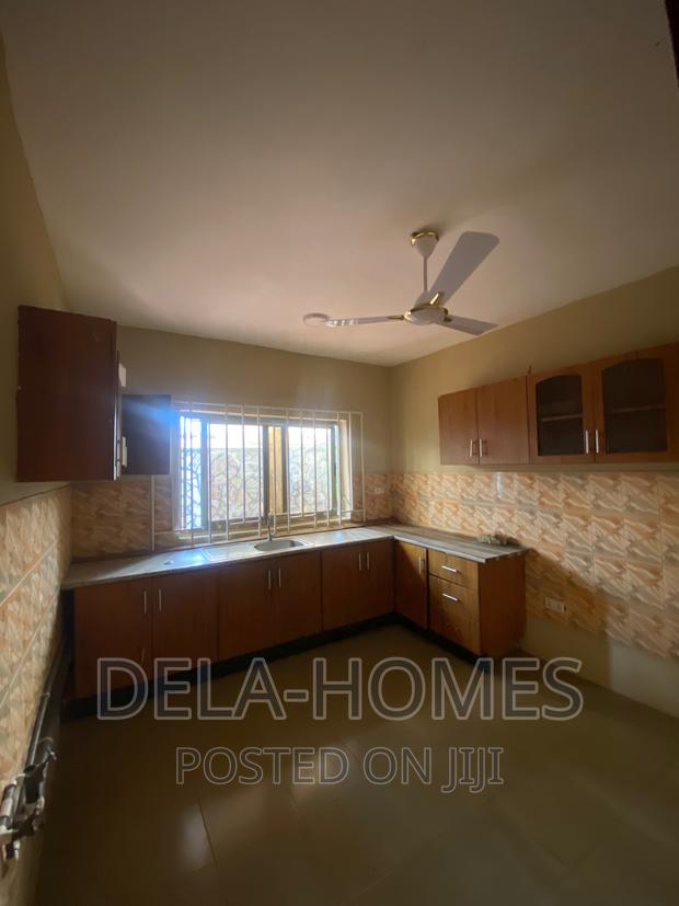 Three Bedroom Apartment for Rent at Ashaley Botwe. · Photo 7