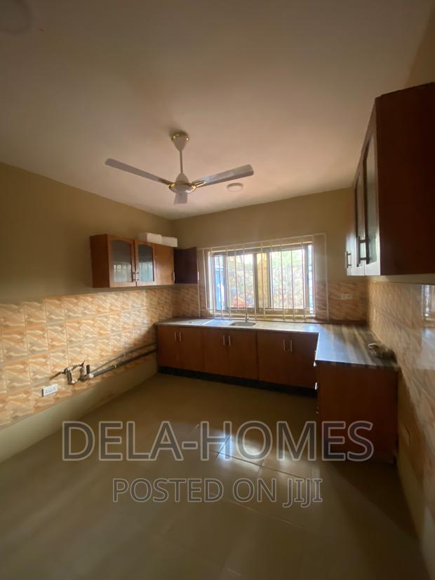 Three Bedroom Apartment for Rent at Ashaley Botwe. · Photo 8