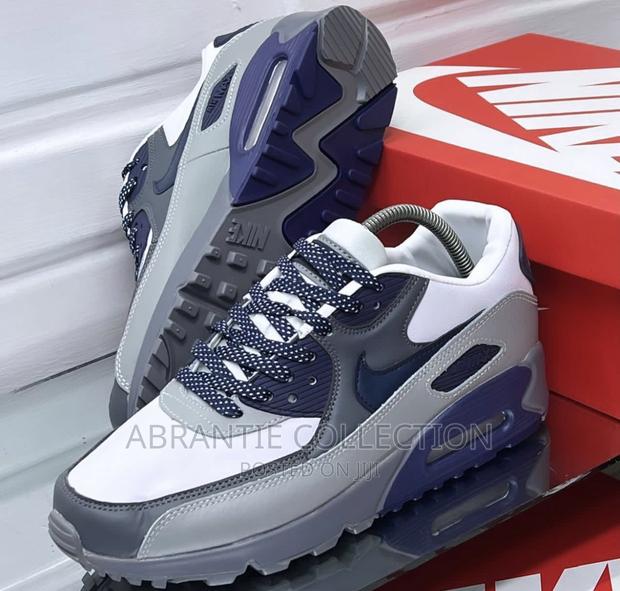Nike Airmax 90 NRG White · Photo 2