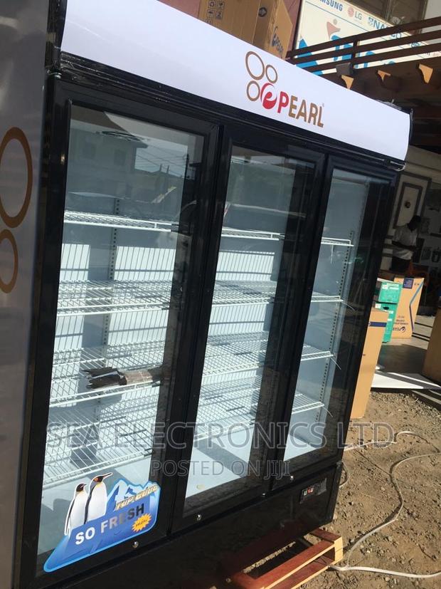 Adjustable Shelf Pearl Display Fridge PVC-150 ,950 L 3door · Photo 2