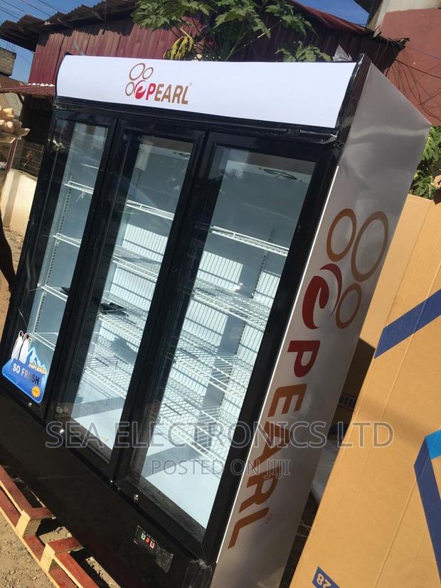 Available Pearl Display Fridge PVC-150 ,950 L 3door · Photo 1