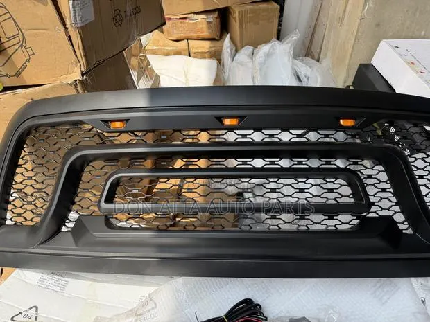 Dodge Ram 2010-2019. Spec Grille. Autoparts Careers · Photo 1