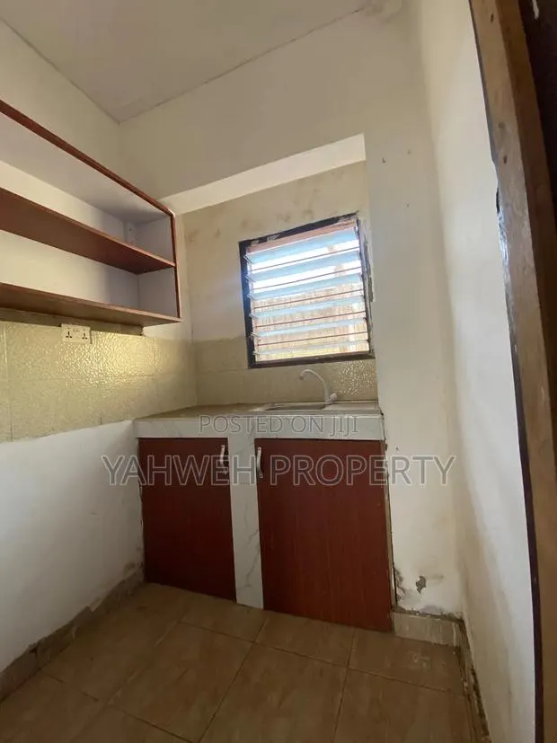 1bdrm Apartment in Spintex Basket, Baatsona Total for rent · Photo 1