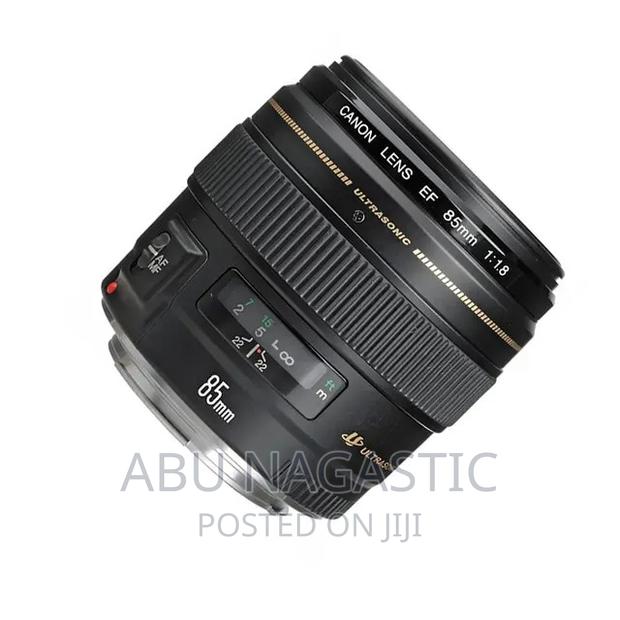 Canon Ef 85mm F/1.8mm Usm Lens · Photo 2