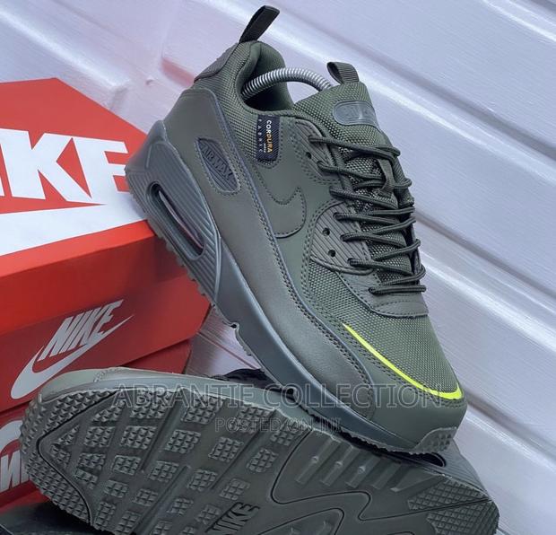 Nike Airmax 90 Army Green · Photo 1