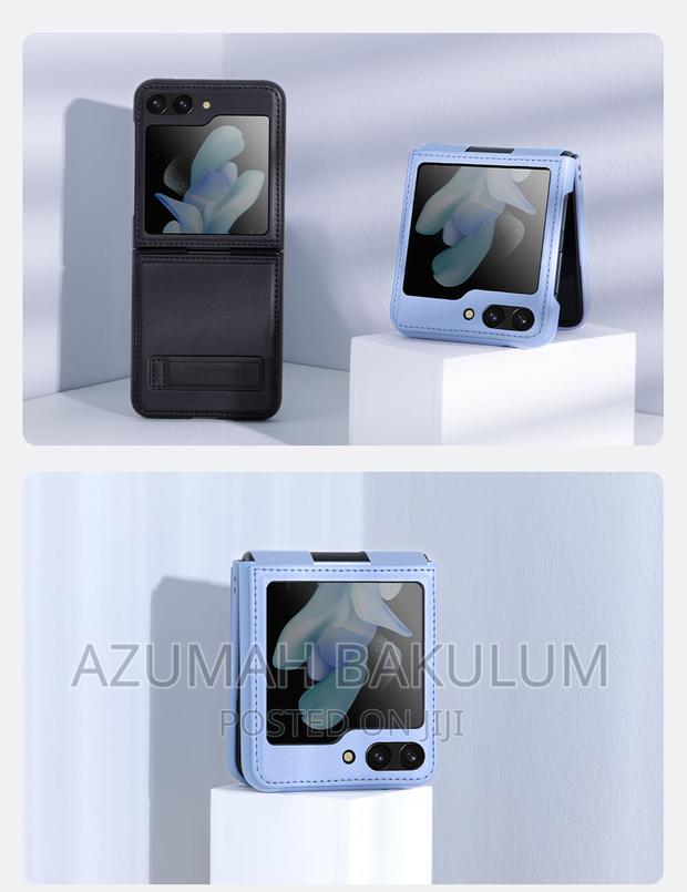Samsung Galaxy Z Flip 5 Nillkin Qin Vegan Leather Case · Photo 1