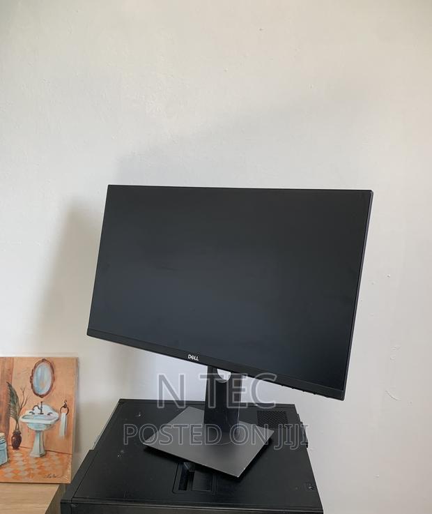 24 Inches Edgeless Dell Monitor · Photo 2