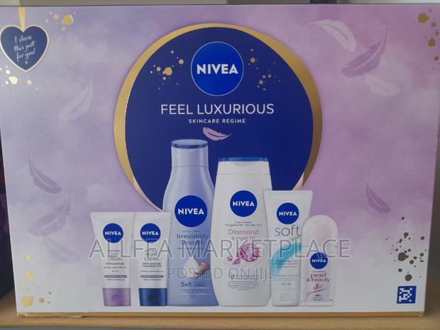 Nivea Feel Luxurious Gift Set · Photo 1