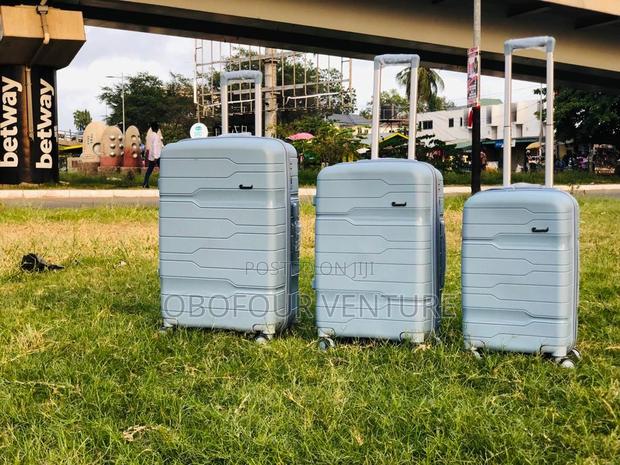3 Sets Luggage Expandable Suitcase Luggage Set · Photo 2