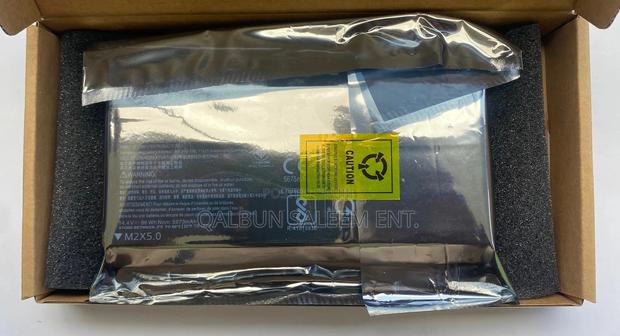 HP FM08 12-Pin/16-Pin Laptop Battery for Omen 17-An013tx · Photo 2