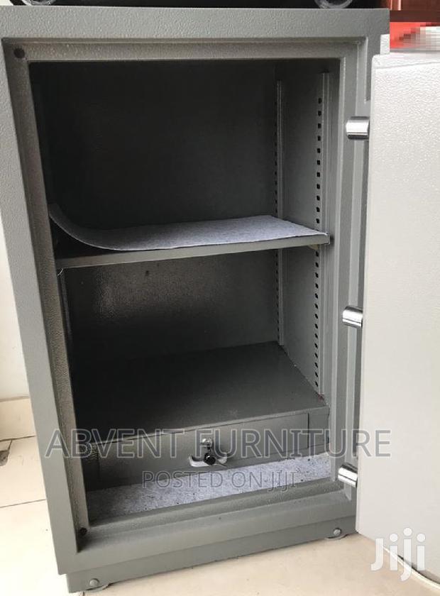 Fireproof Money Safe · Photo 1