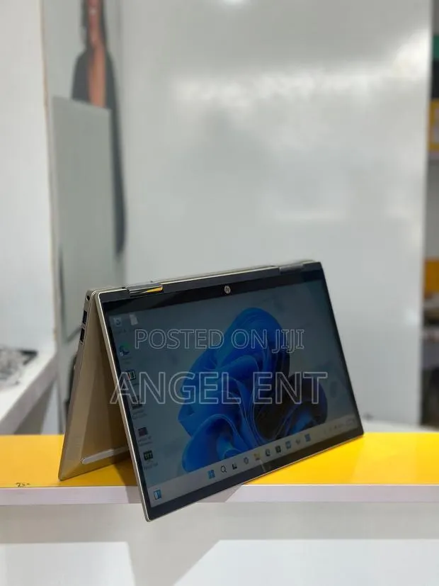 Laptop HP Pavilion 14 x360 2-in-1 8GB Intel Core i5 SSD 256GB · Photo 1