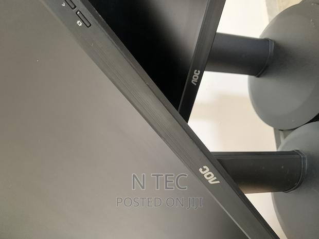 AOC 24 Inches Edgeless Gamimg Monitor · Photo 3