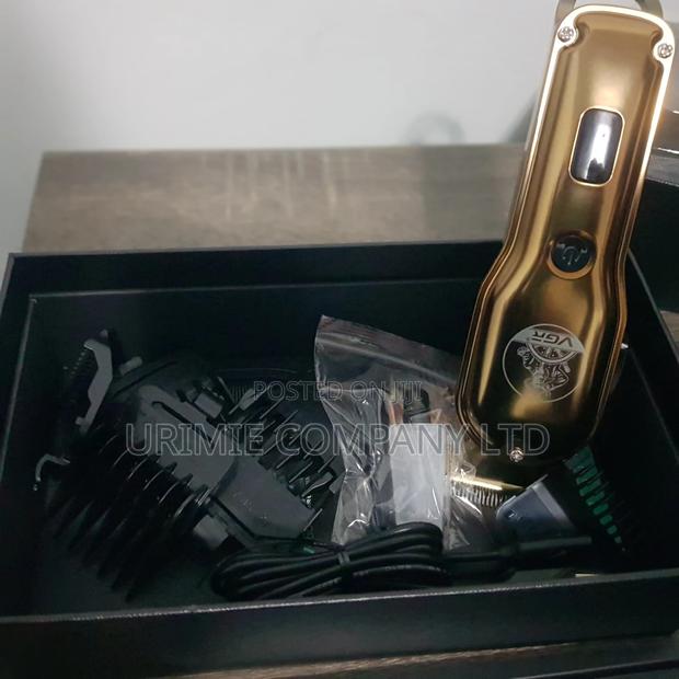 Cordless Hair Clipper · Photo 2