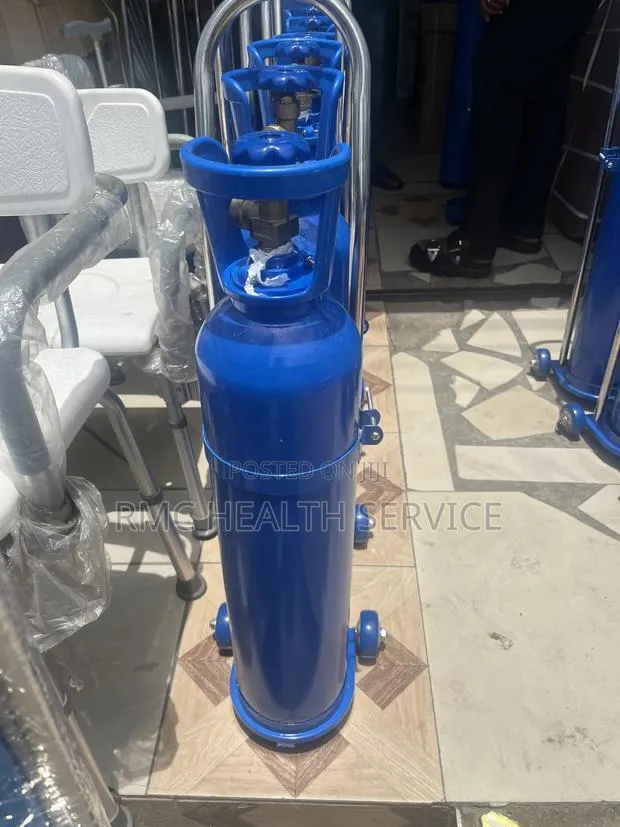 Oxygen Cylinder 10lits · Photo 1