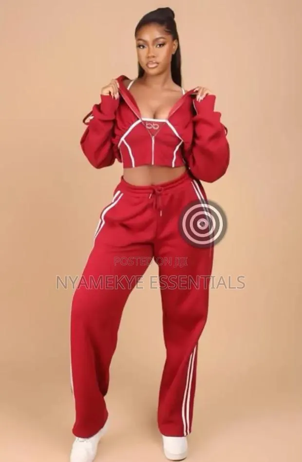 Ladies 3-Piece Tracksuit 3in1 Set-Cropped Hoodie+bralette+jogger · Photo 1