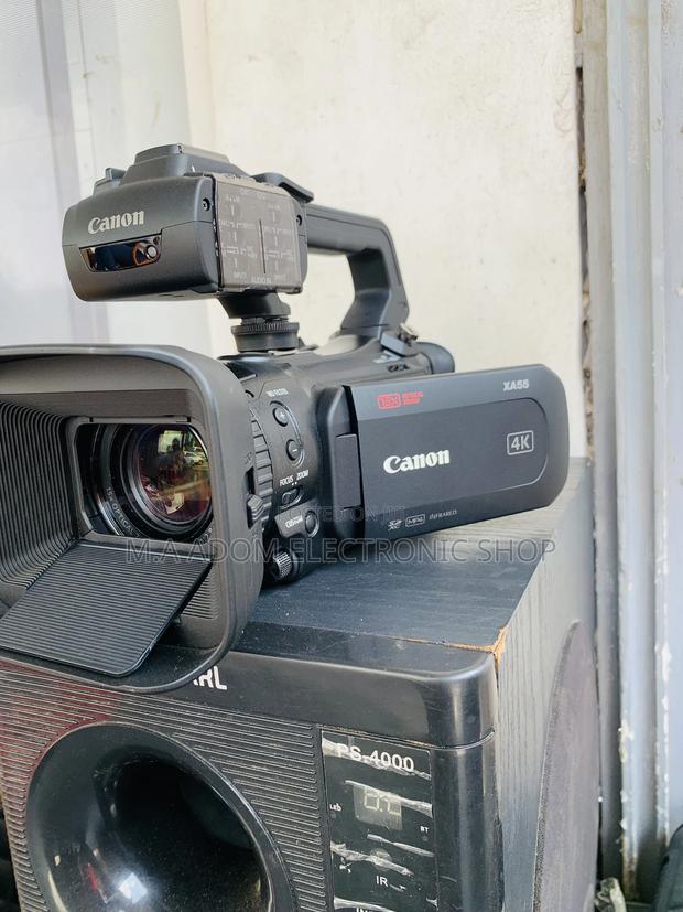 Take All Your Videos With This Canon Xa55 Uhd Camera · Photo 2