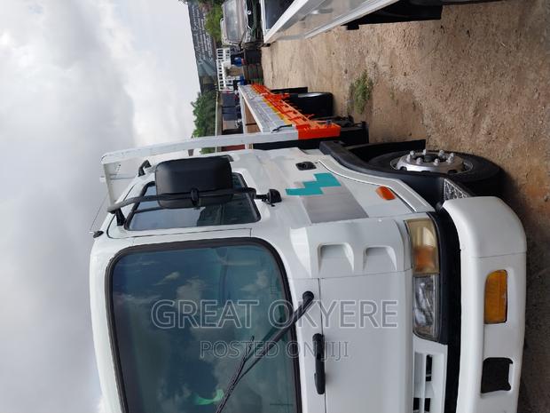 Hyundai 5TON · Photo 1