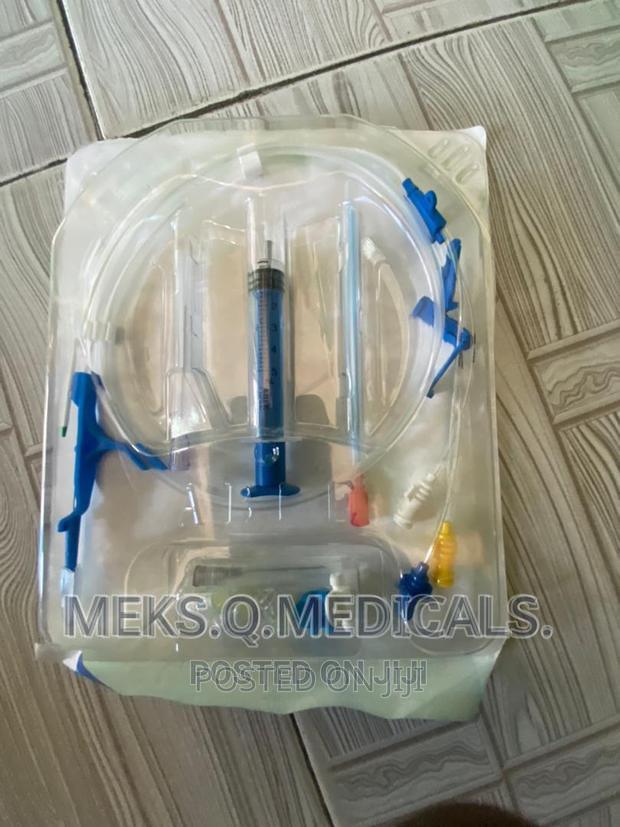 Central Venous Catheter · Photo 2