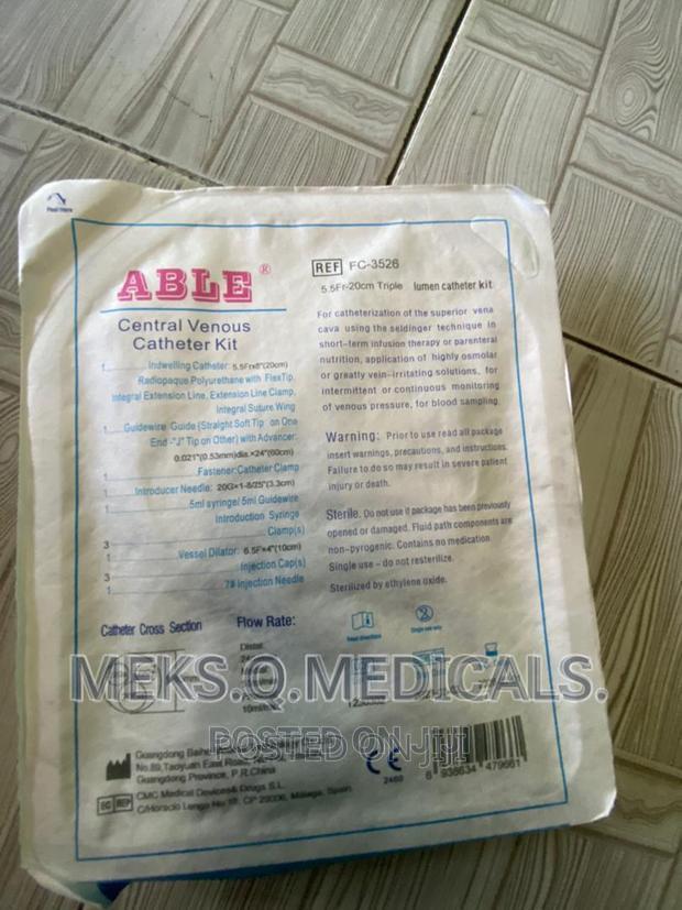 Central Venous Catheter · Photo 3