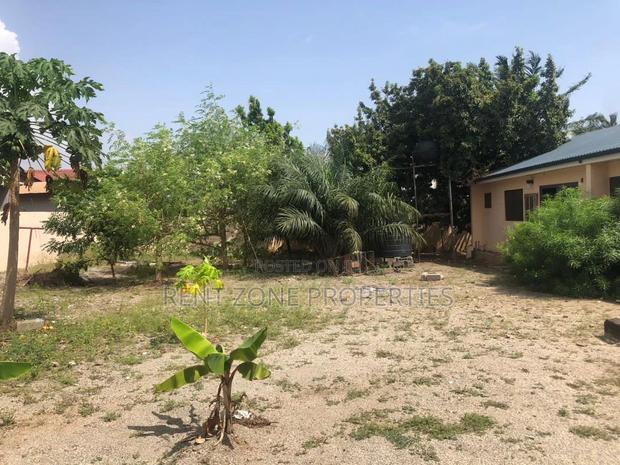 4bdrm Maisonette in Achimota for rent · Photo 5